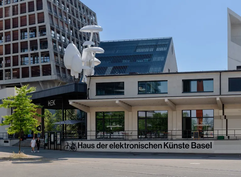 Tezos Foundation & HEK Basel Deepen Commitment to Blockchain Art With 2026 Partnership