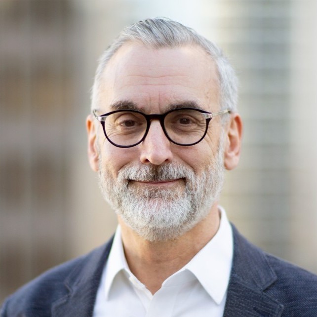 Ripple's CLO Fires Back at New York Times Over 'Crypto Is Useless' Narrative